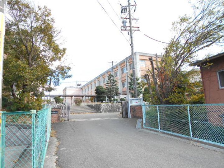 三重県桑名市青葉町2丁目(一戸建)の賃貸物件の周辺