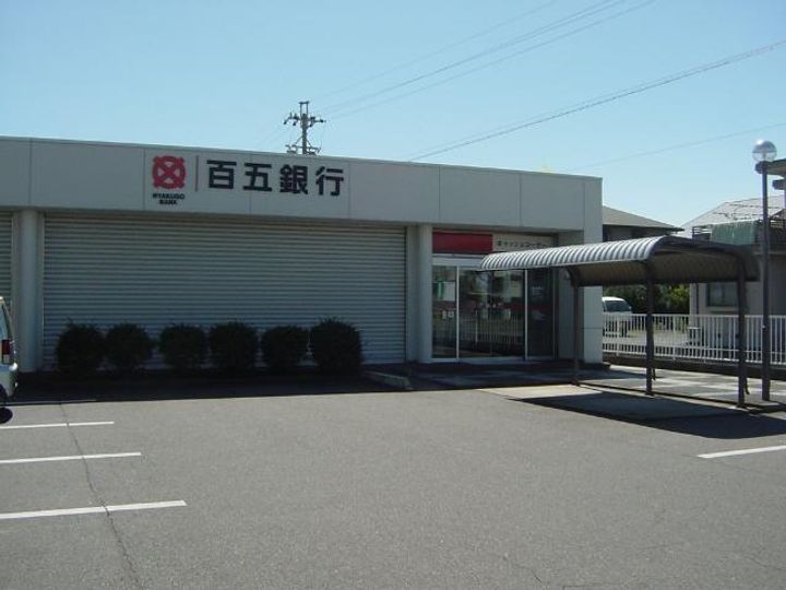 ロイヤルステージIの周辺