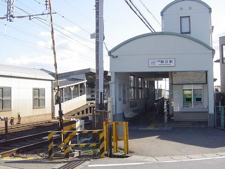 ネージュの周辺