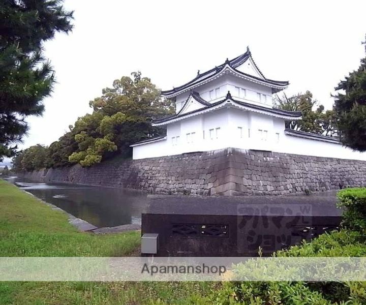 Peaceful朱雀(ピースフル)の周辺