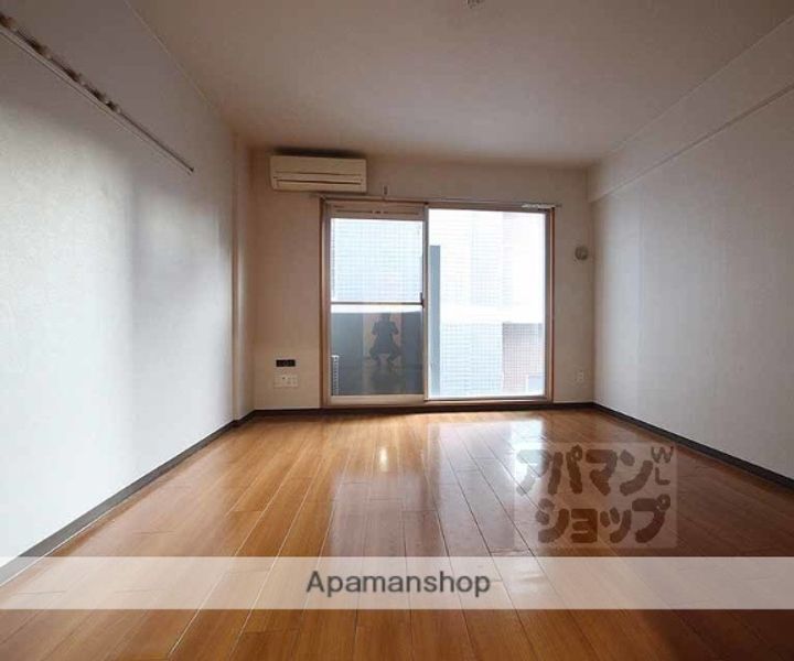 Peaceful朱雀(ピースフル)の居間