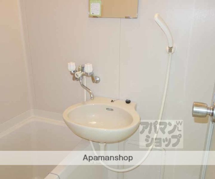 サンフェスタ東福寺(C棟)の内装