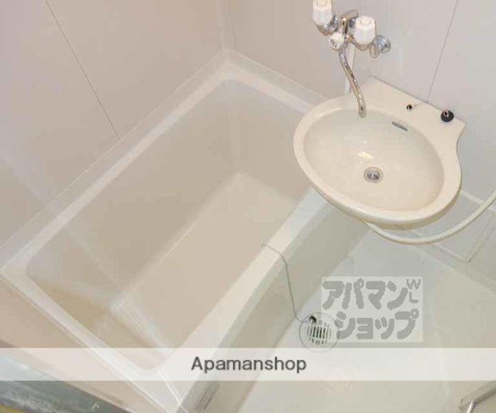 サンフェスタ東福寺(C棟)の風呂