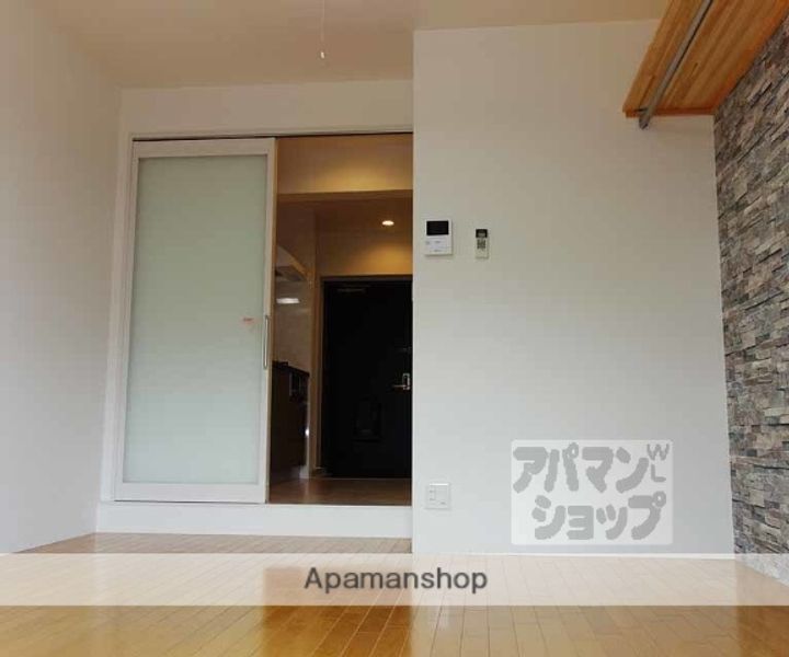 サンフェスタ東福寺(A・B棟)B201の内装