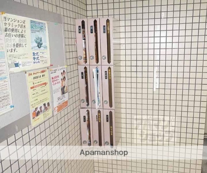 サンフェスタ東福寺(A・B棟)B201の外観