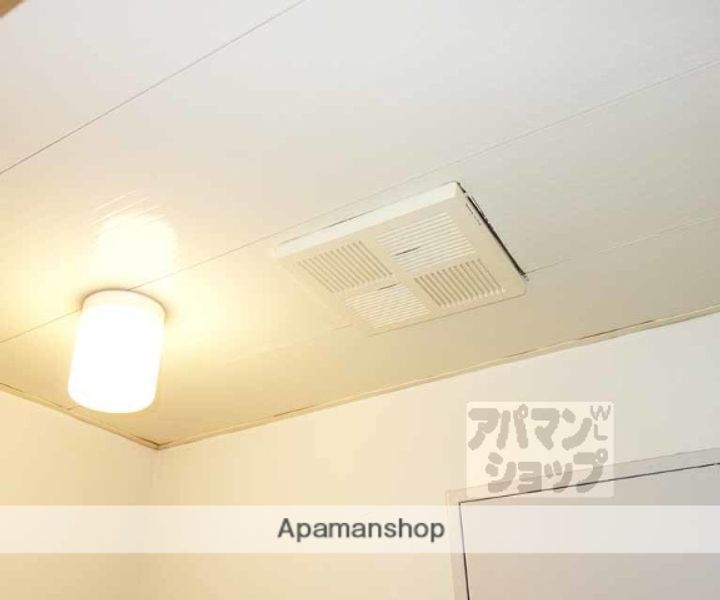 共和ビル208の内装