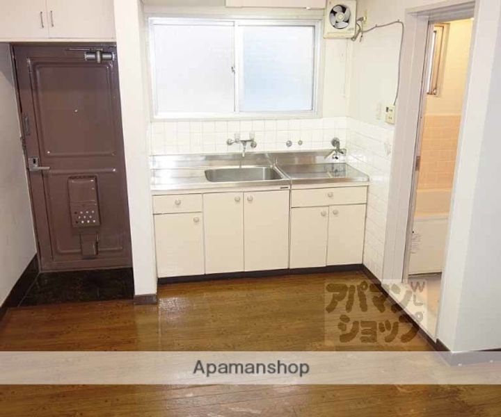 共和ビル208の内装