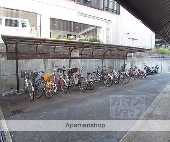 ヴィエント北花山412の外観