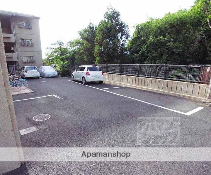 シャルム醍醐20Gの外観