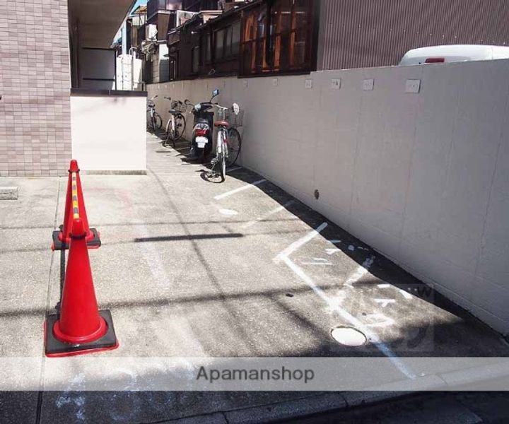 エクセルシャトー102の外観