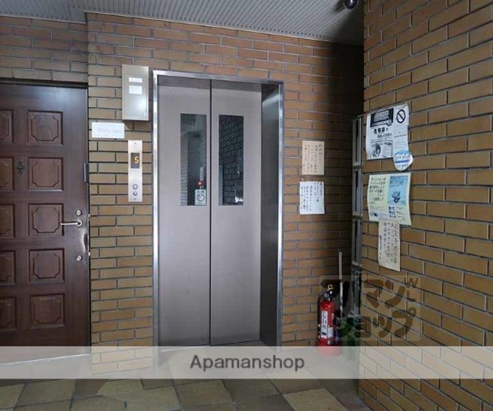 聖光堂ビル505の外観