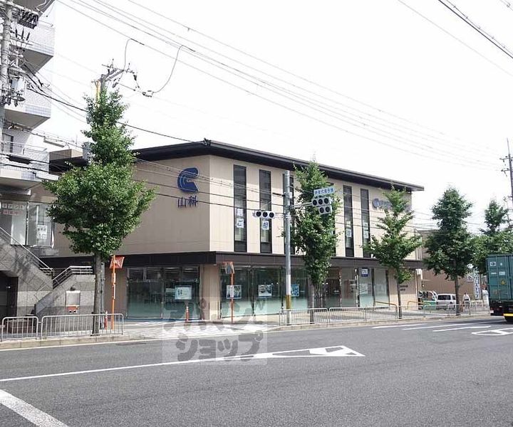 メイゾン山科1005の周辺