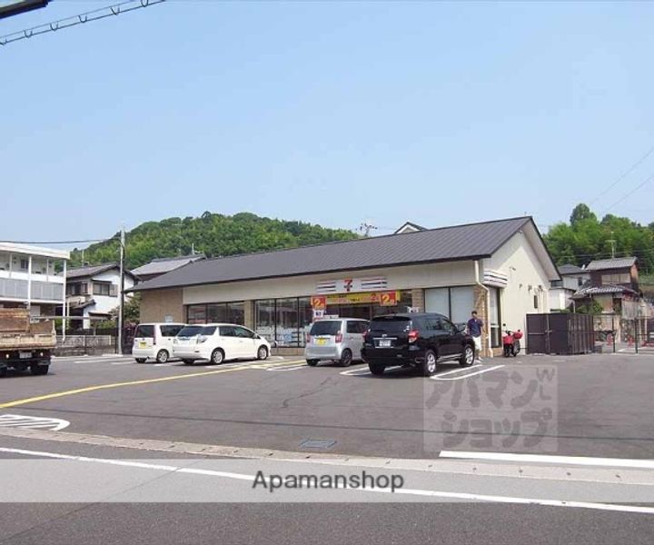 トーシンハイツ桃山301の周辺