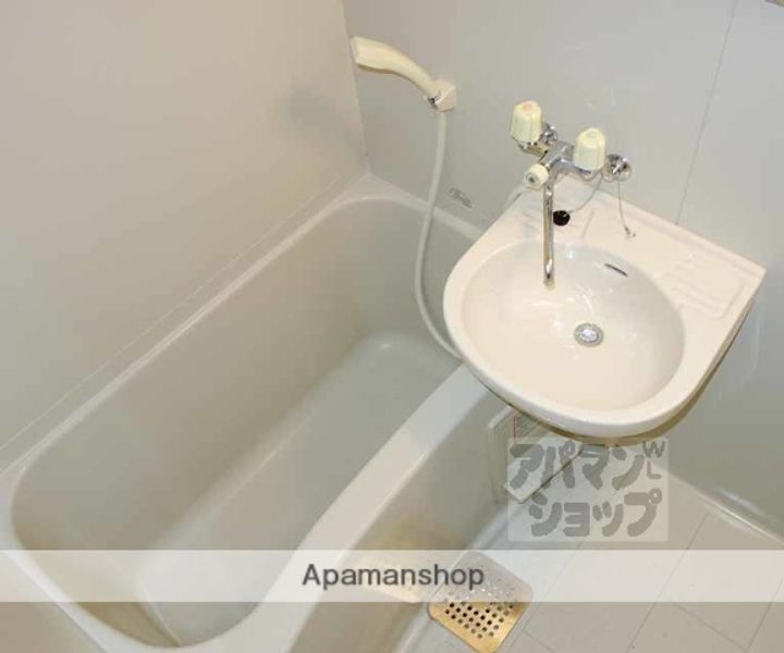 ハイツズイコウⅢの風呂