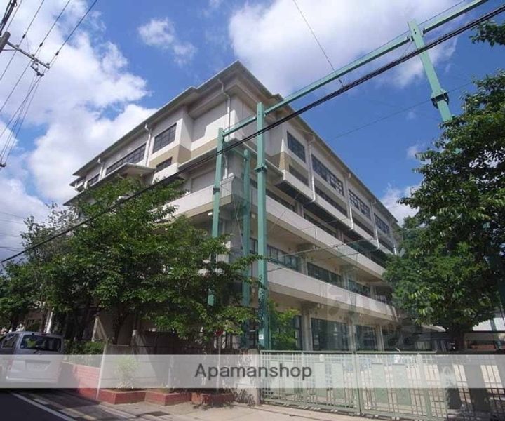 ヴェルビュ二条城東210の周辺