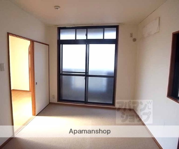 肥後エグゼクティブビル401の居間