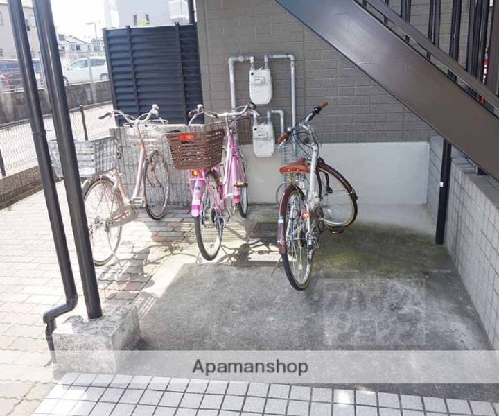 セジュール向日町の外観