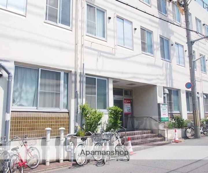 セジュール向日町の周辺