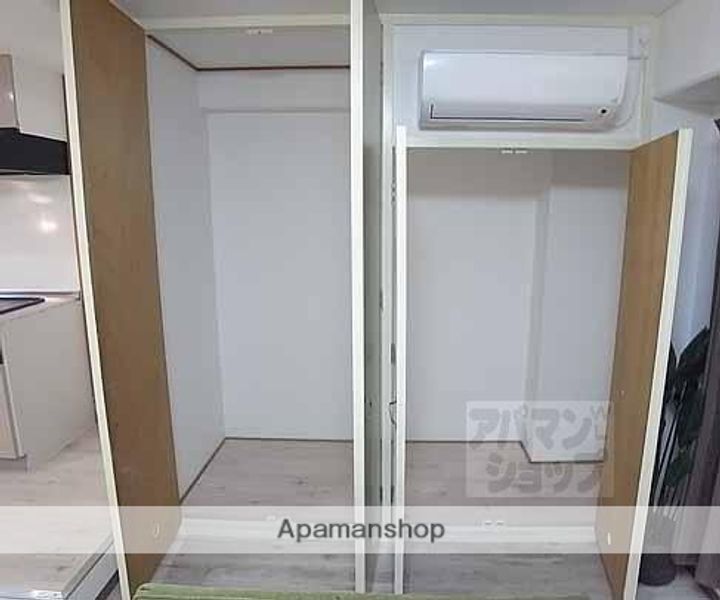 ラベンダー90103の内装