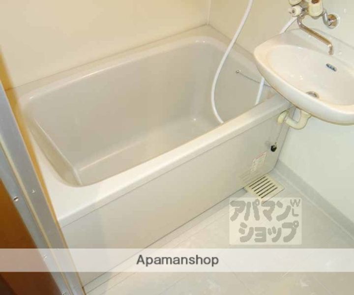 WHISKER31401の風呂