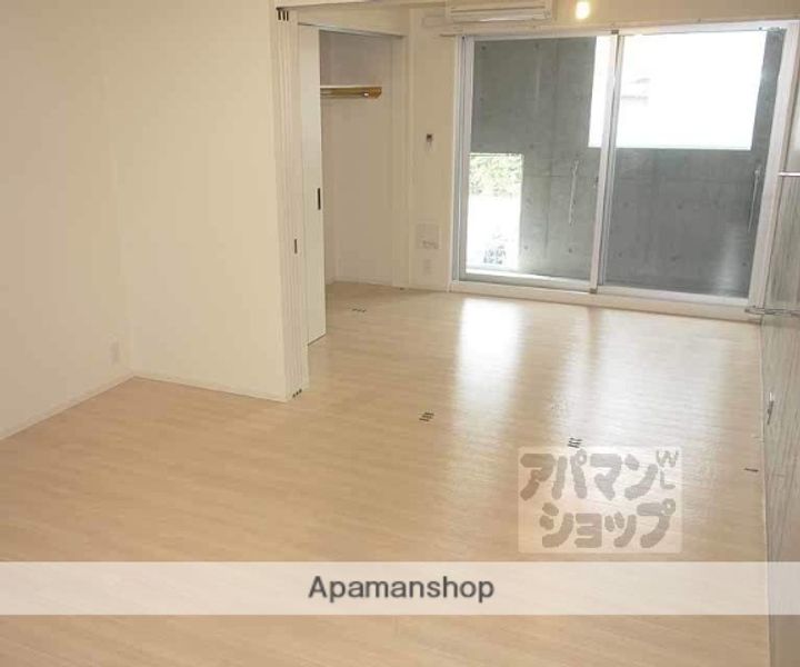 モノコモドウエストの内装