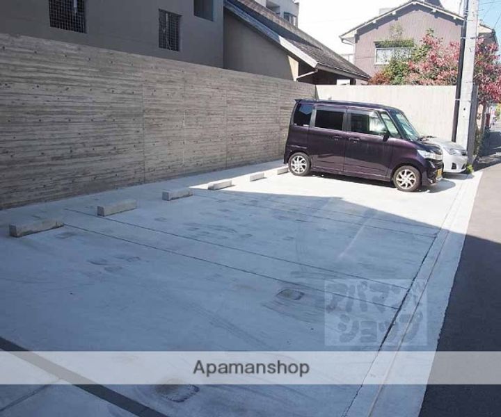 モノコモドウエストの外観