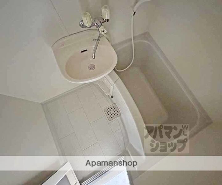 デ・リード烏丸西903の内装