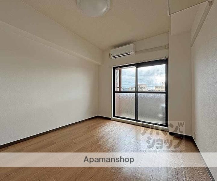 デ・リード烏丸西903の内装