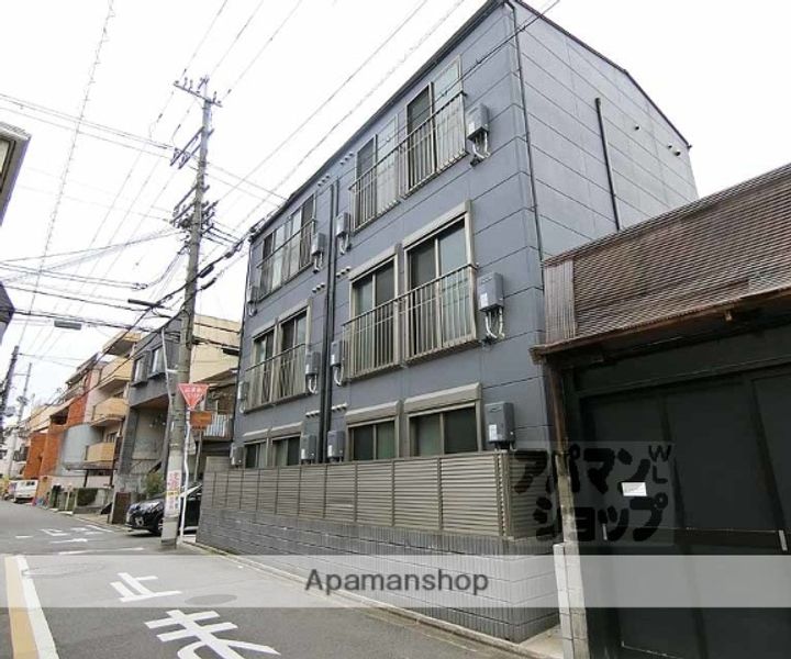 ブリエ丹波口の外観