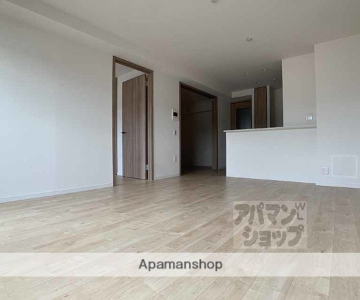 グランディム京都烏丸五条8Fの内装