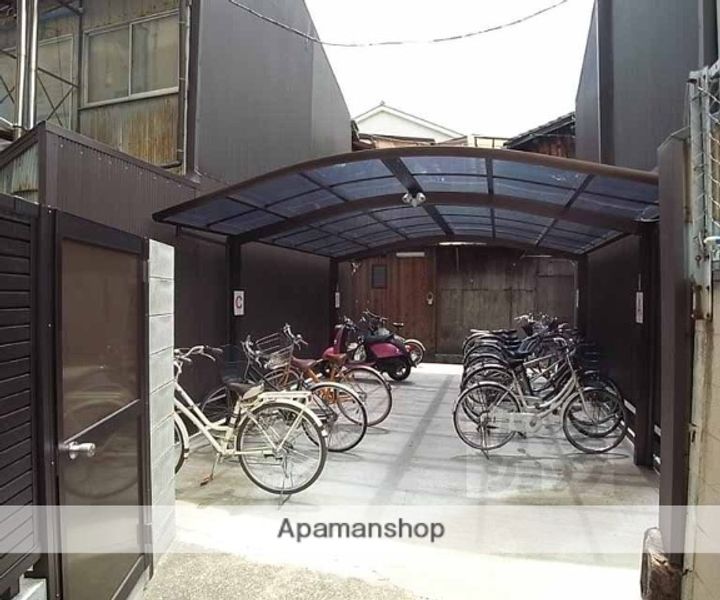 サンパレス東山602の外観