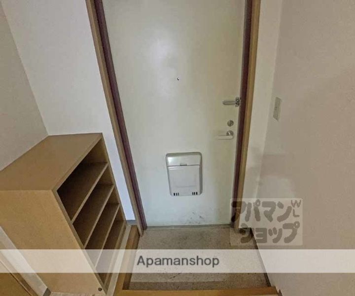 コージーハイツ大宮の玄関