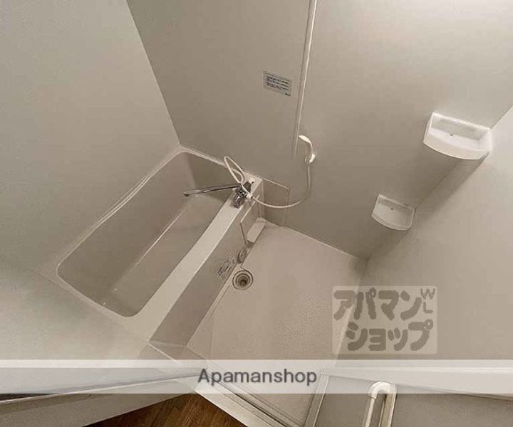 アネックス西洞院203の風呂