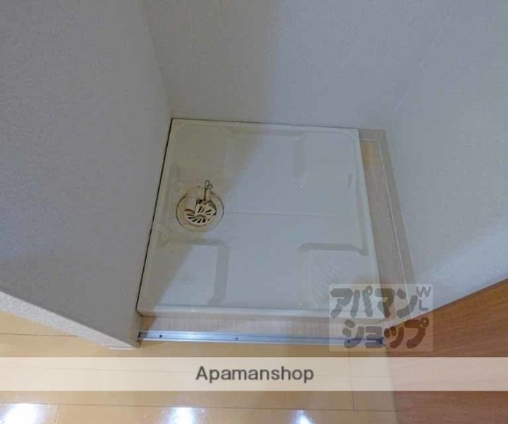 プレサンス京都鴨川彩華303の内装