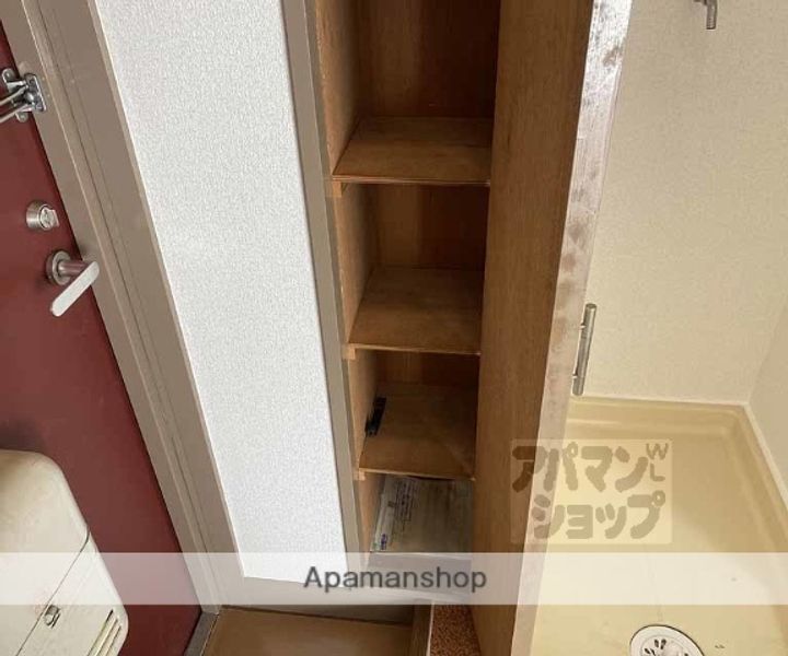 EIGHTYーEIGHT 樋野本101の内装