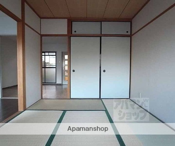 カーサ藤木305の居間