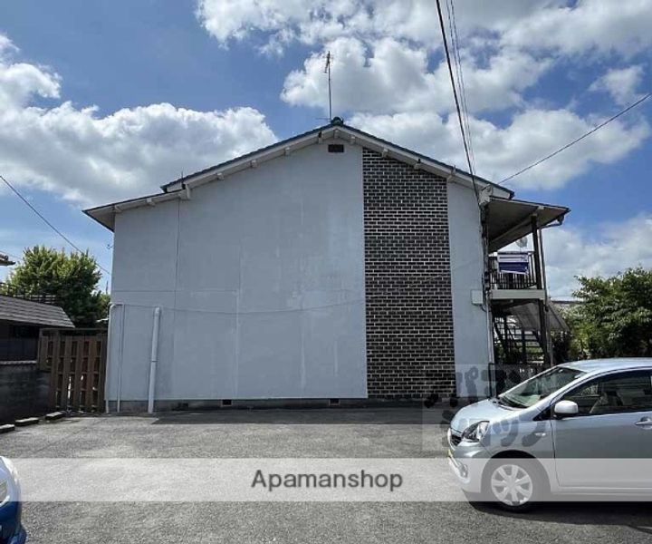 桂ノ宮荘1F-2の外観