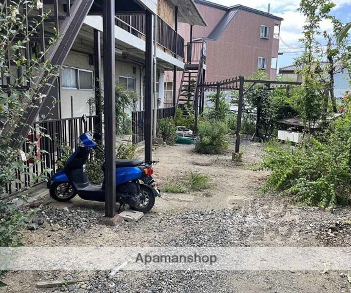 桂ノ宮荘1F-2の外観