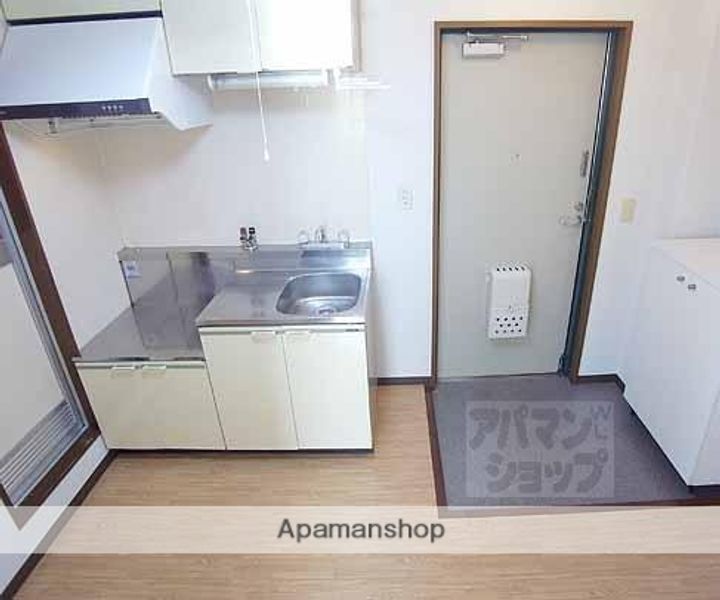 ラフィーネ藤森3Bのキッチン