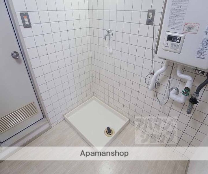 京都府京都市上京区東上善寺町の賃貸マンションの内装