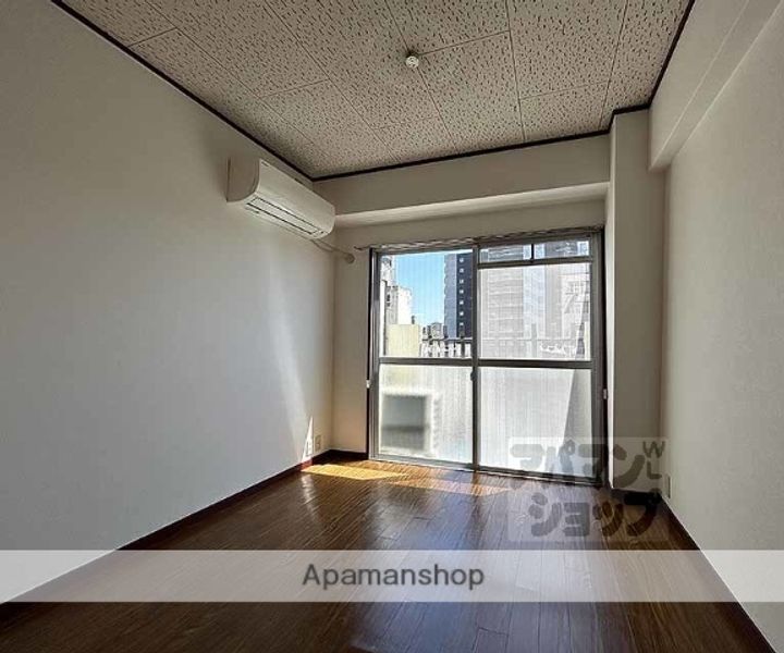 和晃第二ハイツ603の居間