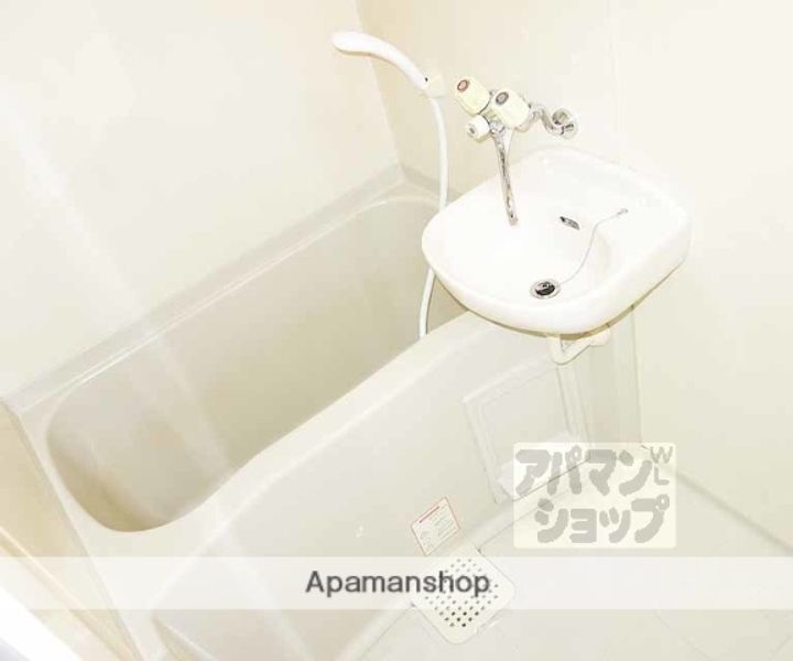 ベルメゾンアルヴェの風呂