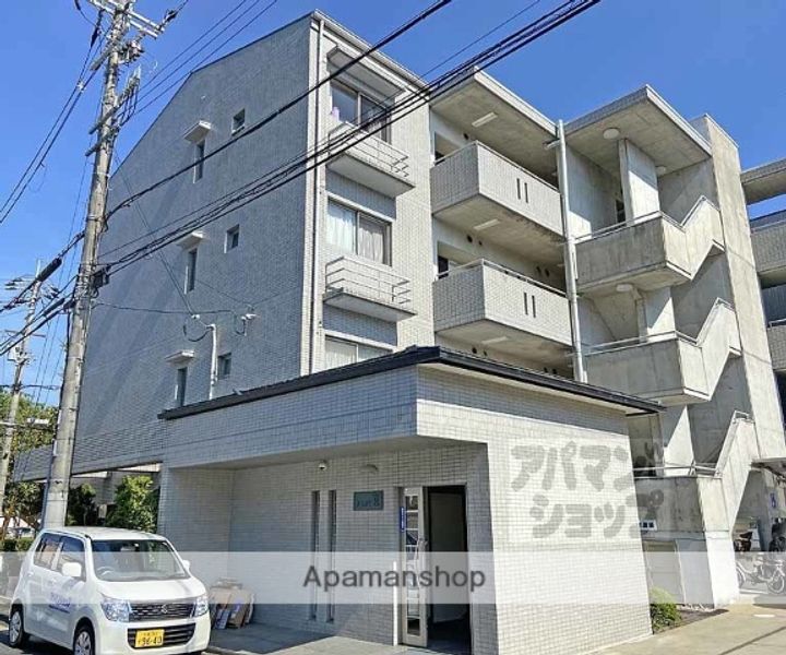 フラット8の外観