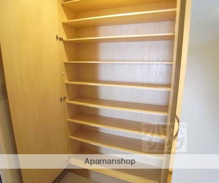 パルティール四条101の内装