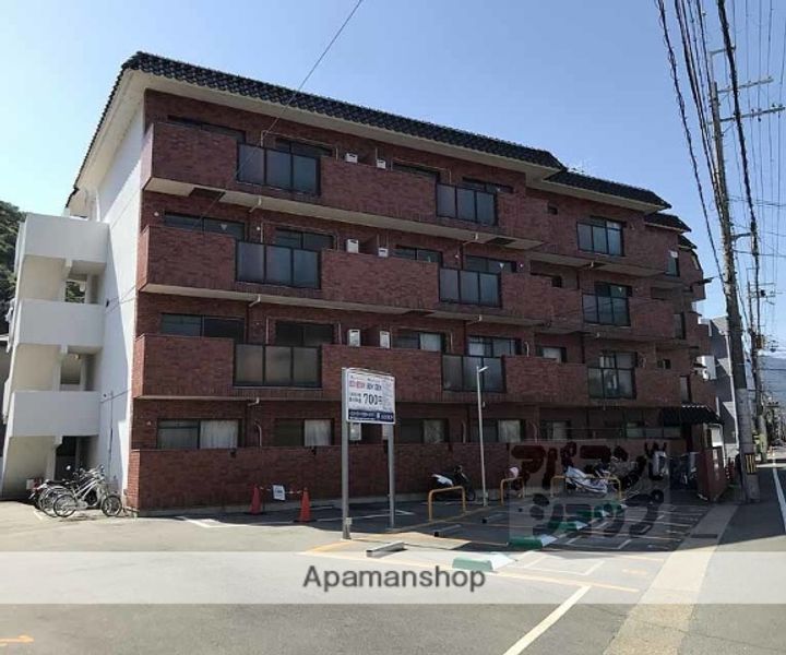 エバーグリーン嵐山101の外観