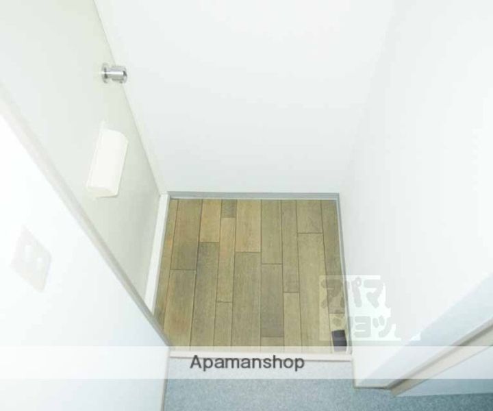 高橋アパート2Gの玄関