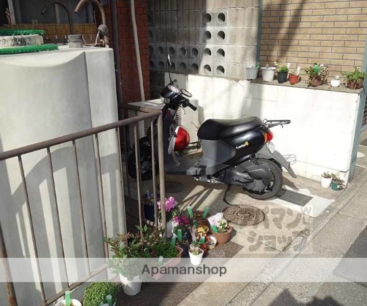 ロイヤルパレスの外観