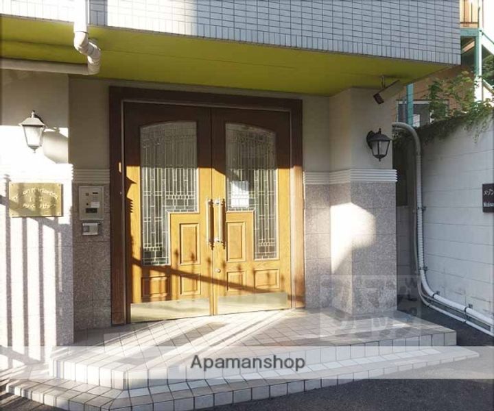 京都府京都市東山区鐘鋳町の賃貸マンション206の外観