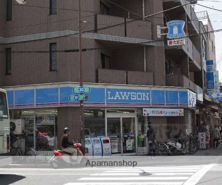 リバティ東大路403の周辺