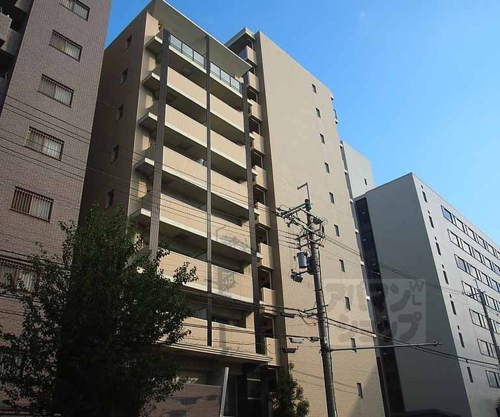カスタリア京都西大路の外観
